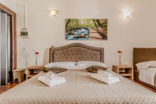 Triple Room image 9