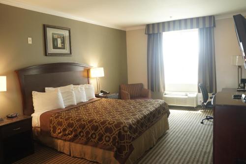 Harbor Inn & Suites in Anaheim, USA