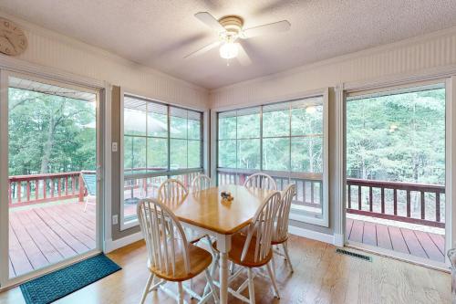 Lakeview Getaway in Lakeview, USA