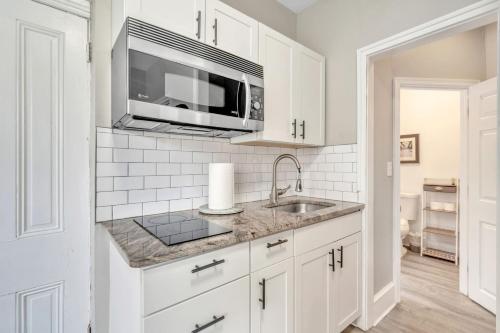 Trolley Teacup Charming Cozy Studio apts in Wilmington, USA