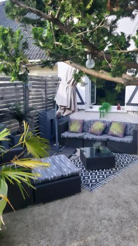 Cosy & Style blue forest room proche CDG AirPort in Tremblay-en-France