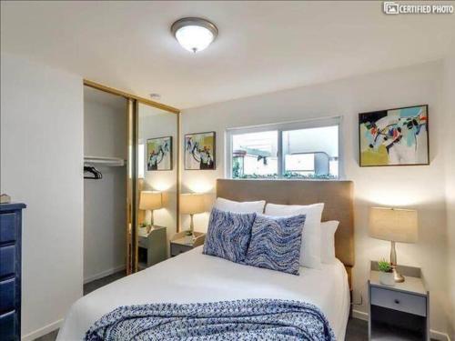 Vanellie House-Huntington Beach 3beds-2baths in Huntington Beach, USA