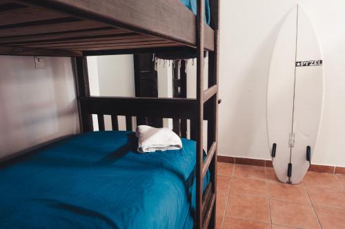 1 bunk bed