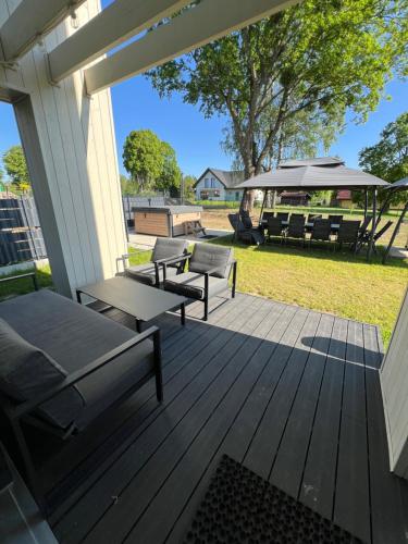 陽台/露台, Mazurskie Niebo Apartament 2 in 戈烏達普