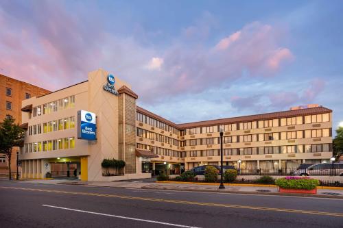 . Best Western Atlantic City Beach Block