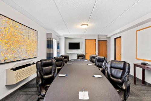 غرفة الاجتماعات/الاحتفالات, Best Western Naperville Inn in نابيرفيل