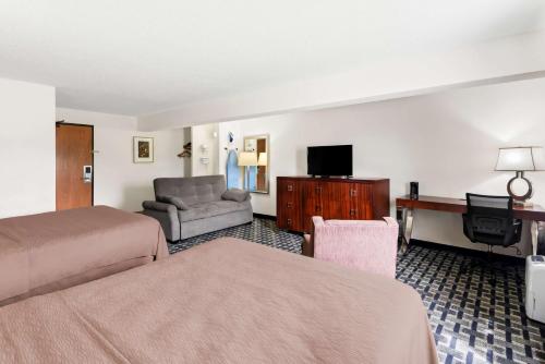 SureStay Hotel by Best Western Manchester - image 9