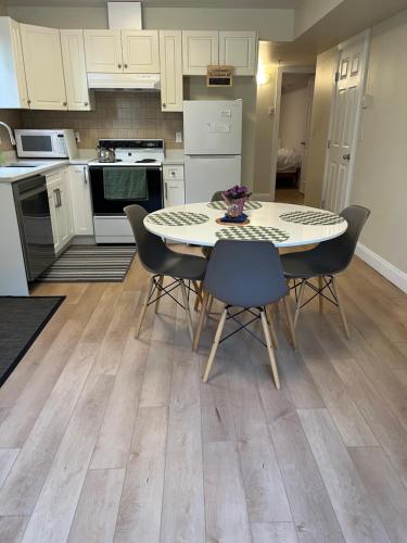 2 Beds Guest Suite to Yourself at Coquitlam Centre Mall in Port Coquitlam