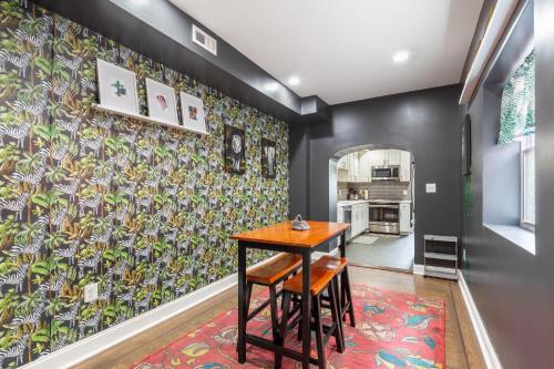 Historic Rowe House 2BR 2,5BA - Cityscape View home in Baltimore, USA