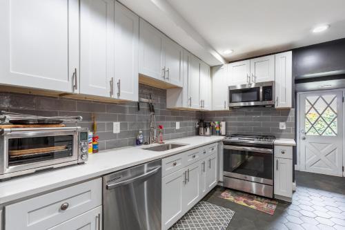 Historic Rowe House 2BR 2,5BA - Cityscape View home in Baltimore, USA