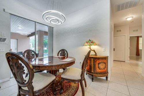 Spacious and Elegant Home in Haines City with Pool! in Haines City, USA