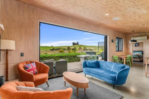 Hidden Treasure in Mangawhai Village, Mangawhai