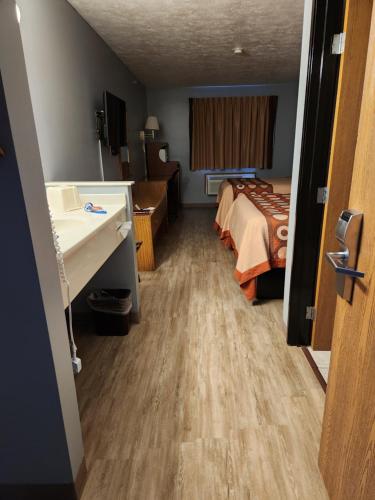 Super Star Inn & Suite Lincoln Crete