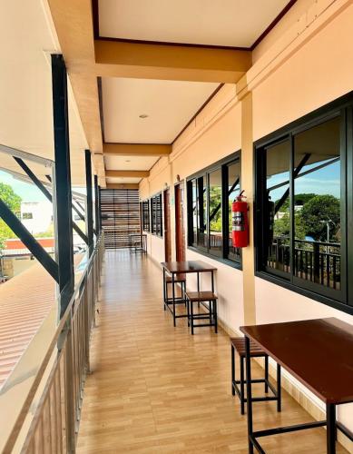 โรงแรมกาญจนาสกลนคร โรงแรมกาญจนาสกลนคร