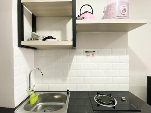 Studio Apartment image 2