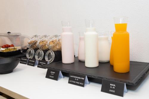 Hektor Design Hostel - image 2