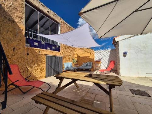 Iekārtas, Casa rustica y tranquila en Zarra in Zarra