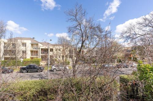 Buitenkant, Modern 2BR 2BA Apartment Close to City and ANU - Hosted by Canstay in Turner
