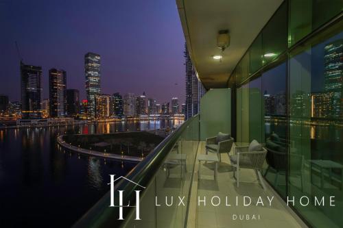 LUX The Bays Edge Canal View Suite, Dubaj (fotografie 8)