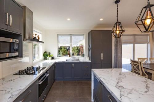 Modern, Cozy and Spacious 3 bedroom Home near City Centre, Palmerston North (Foto 7)