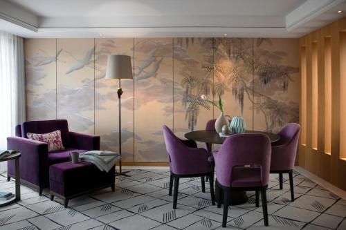 Riverside Signature Suite image 10