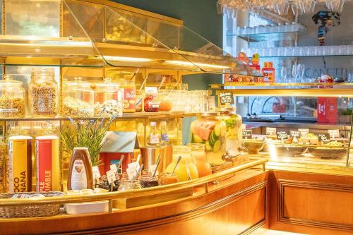 Hotel Villa Kastania - image 5