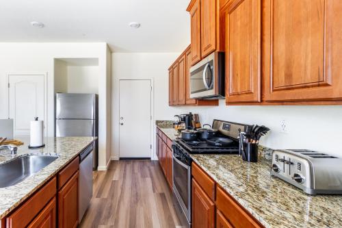 Voyage on to your minimalistic getaway in Linda (CA)