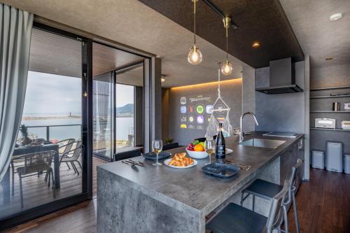 고베 The Lagoon淡路島 4성급 싱글룸 로비