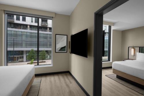 2 bedrooms, 3 beds