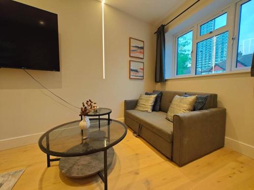 Luxury 1-Bed Flat in Acton, Londyn (zdjęcie 6)