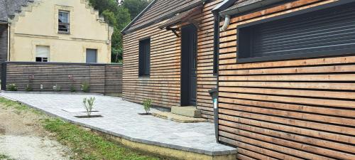 クロウジ La maison d'a cote Chambre 2 3つ星 ホテル レストラン