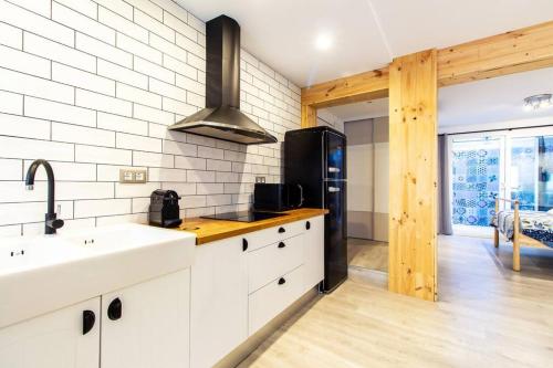  Chic y renovado loft en la playa in Valencia