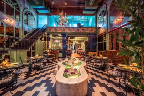 Connaught Royale Delhi in New Delhi and NCR