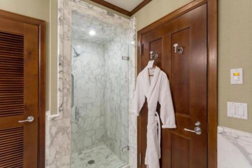 The Ritz-Carlton Aspen Highlands 3 Bedroom Residence Club Condo Free Transfers - image 2