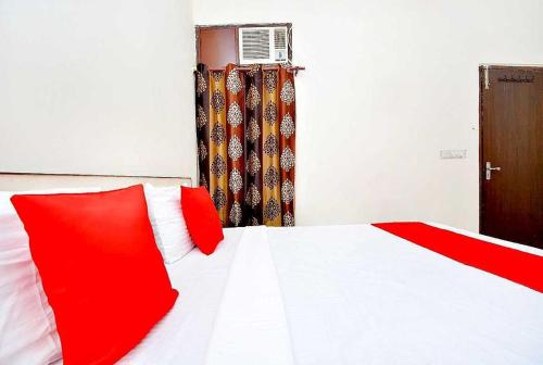 Classic Triple Room image 10