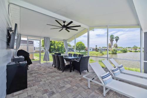 Infinity Retreat in Port Richey (FL)