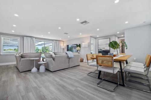 Infinity Retreat in Port Richey (FL)