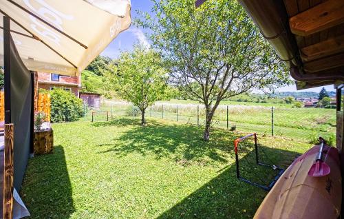 Viesnīcas āriene, Nice Home In Hrvatska Kostajnica in Hrvatska Kostajnica