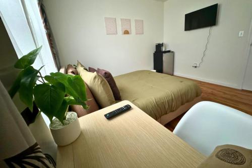 Belmont Suites - BR 1 Private Room - 30 mins to NYC in Newark, USA