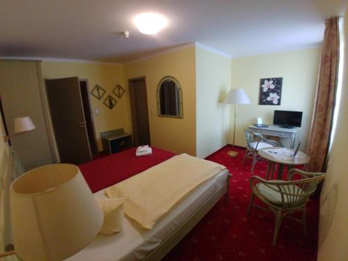 Hotel am Wariner See 3