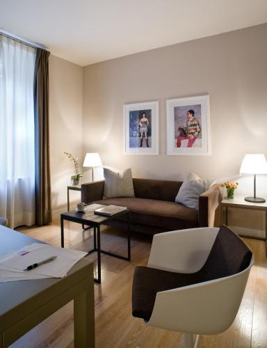 Escalus Luxury Suites Verona - image 4