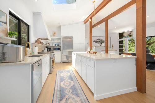 Lucille-5 Min to DT & UofA-Serene Nature Views in Fayetteville, USA