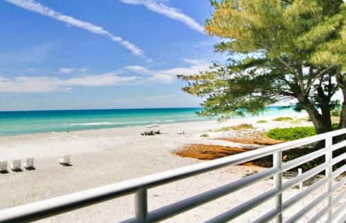 Gulf Tides of Longboat Key - 전망