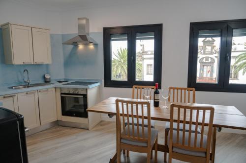 Cocina, El Hierro Bed & Urban II in El Hierro