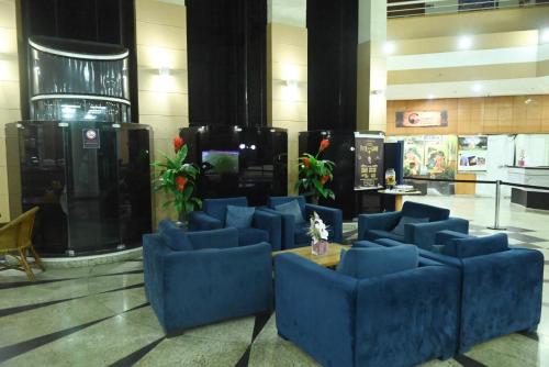 Tropical Executive Flat Suite 817 with View in Riverfront