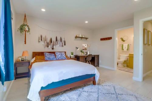 Spacious 3BR Family Home, Free Pool, Tub and Parking in Chula Vista, USA