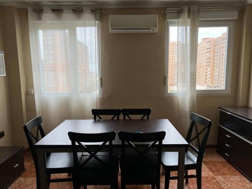 Bonito y grande apartamento cerca de la playa, Valencie (fotografie 7)