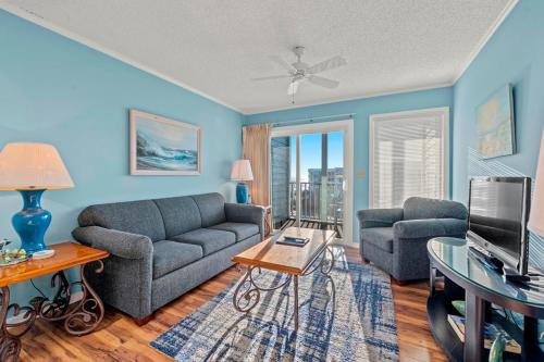 Pelicans Landing 316 image