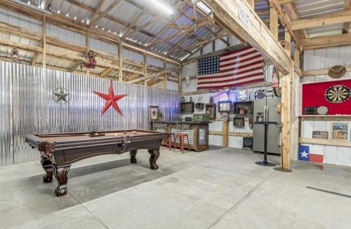 The Log Palace Private Guest Suite cabin The Log Palace Private Guest Suite cabin