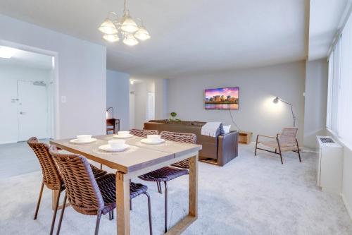 Apartment Near to Airport Located at Crystal City in Arlington, USA